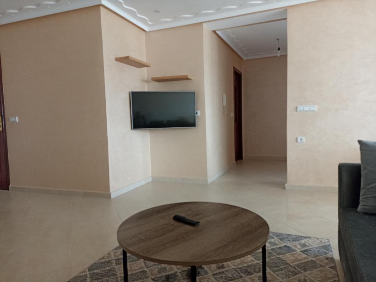 Appartement Familial Au Centre De Nador Ville Εξωτερικό φωτογραφία